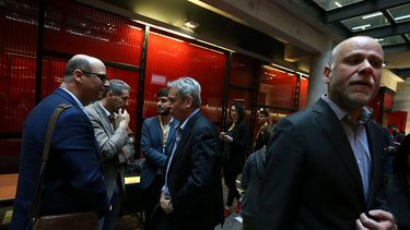 El Desconcierto | izquierda.jpg