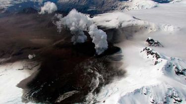Reportan actividad sísmica del volcán Hudson en Aysén: Senapred informa fracturamiento de roca