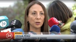 Vocera de gobierno no responde pregunta sobre Ignacio Urrutia y dichos de terroristas con aguinaldo por víctimas de la dictadura