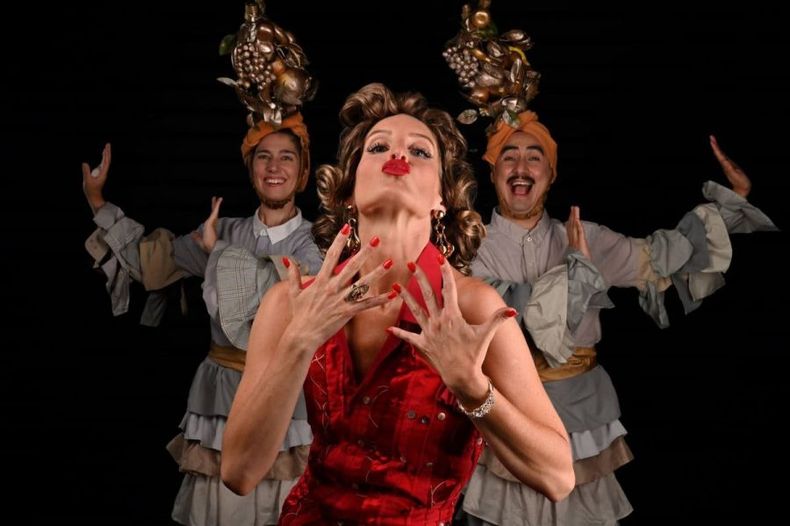 AUGE_Y_CAIDA_5_Elio_Frugone.max 1200x900 1 e1680276643549.jpg