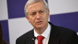 Kast asegura usará indulto antes de modificarlo: Vamos a estudiar todos los casos incluyendo a agresor de Campillai