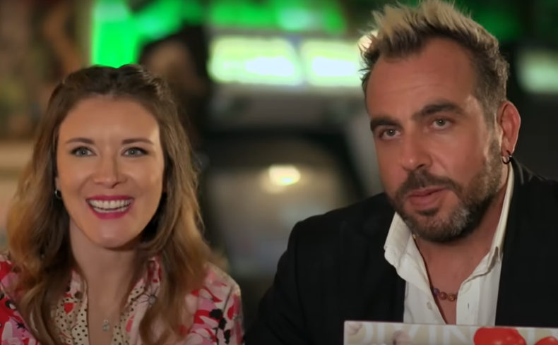 Carla Jara y Francisco Kaminski Captura CHV 1.png