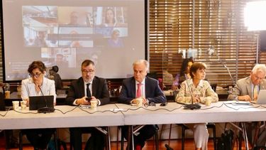 Isapres: Comisión de Salud abre diálogo para abordar crisis ante fallo de la Suprema