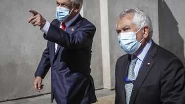 Expertos ven a Chile como un ejemplo de lo que no hay que hacer: Artículo de The Telegraph critica gestión del gobierno