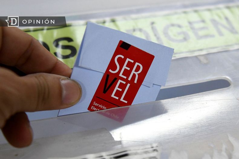 3115 voto entrando en una urna.jpg