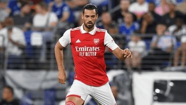 Un muerto y cuatro heridos, entre ellos exjugador del Arsenal, deja apuñalamiento en Milán