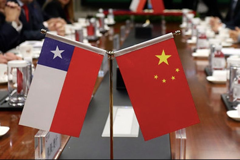 Bandera Chile China.jpg
