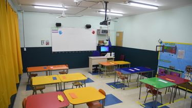 Mineduc suma efectos post-pandemia y alumnos adultos a política de convivencia educativa