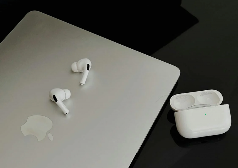 AirPods Pro 1 1 e1716922746593.png