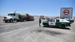 Carabineros comienza despeje de rutas en el norte: Hay camioneros detenidos