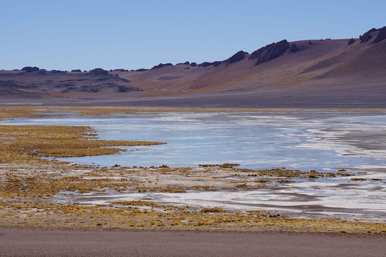 Salar Mirador al Salar de Aguas Calientes Norte scaled.jpg