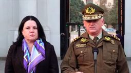Carabineros y la ministra Trinidad Steinert hablaron sobre el reportaje de El Desconcierto - Captura de video Carabineros y la ministra Trinidad Steinert hablaron sobre el reportaje de El Desconcierto - Captura de video