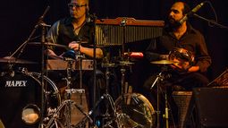Orquesta que fusiona sonidos chilenos y árabes estrenará su nuevo disco en el Teatro del Centro Cultural Las Condes