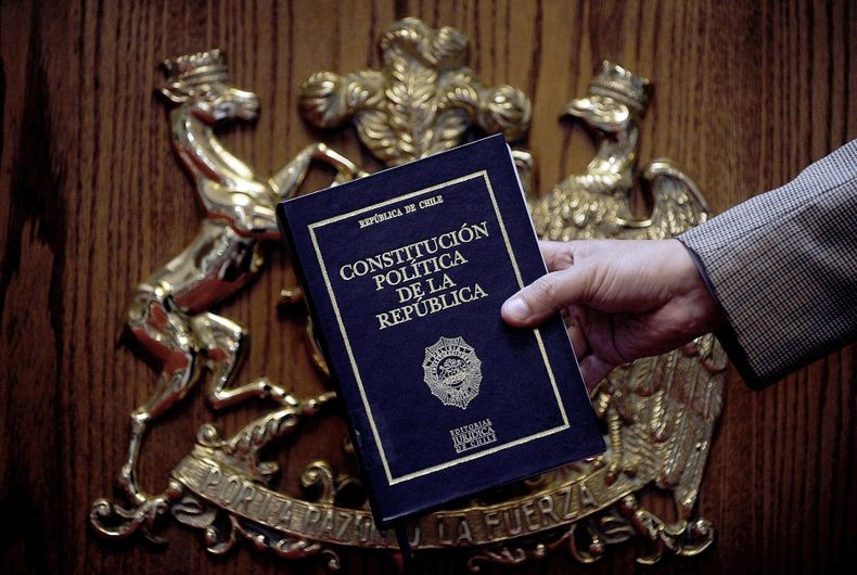 Constitucion 80_.jpg
