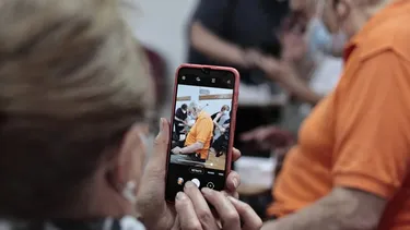 Alza en mayores de 50 años en la educación superior llega casi a 160%: Permite mantenerse vigente”