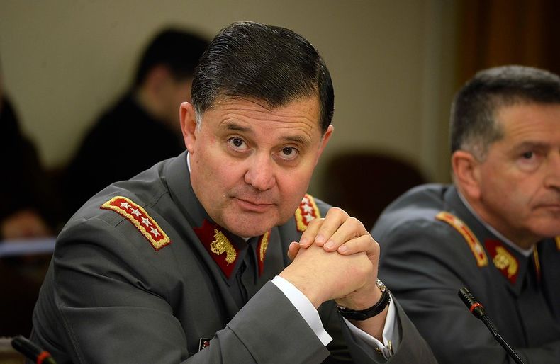 A_UNO_1107328.jpg