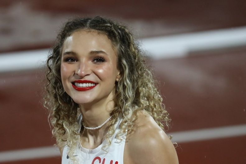1258 martina weil.jpg