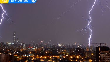 DMC avisa por posibles tormentas eléctricas con caída de granizos en Santiago y cinco regiones más