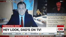 VIDEO| Hijos de académico interrumpen entrevista con la BBC y se vuelven viral en todo el mundo