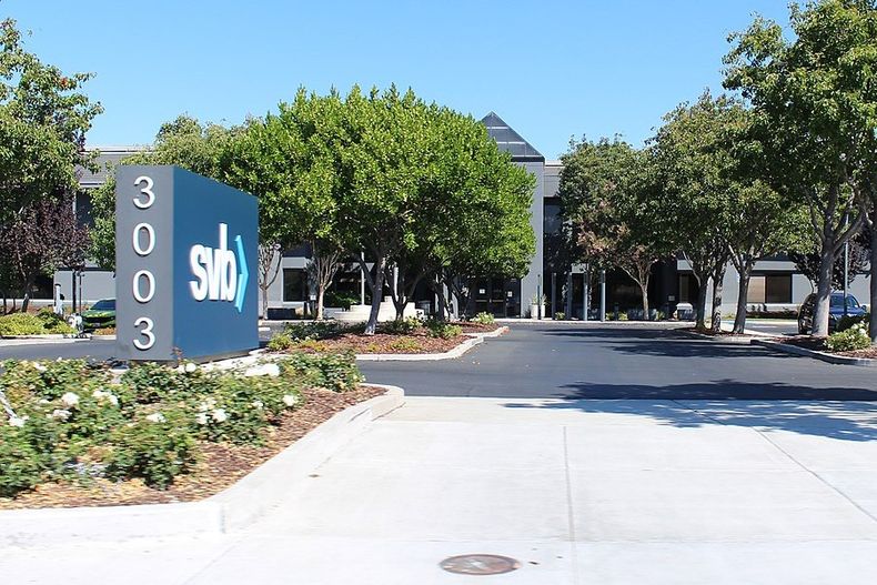 Silicon Valley Bank.jpg