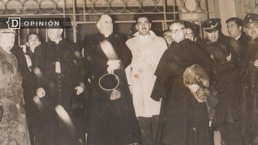 El Desconcierto | 4971 foto del cardenal raul silva henriquez en lota.jpg