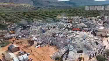 Terremoto en Turquía: Sigue elevándose la cifra de muertos y tragedia supera la de 1999