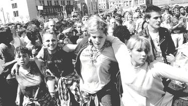 El Desconcierto | Music11984 punks.jpg