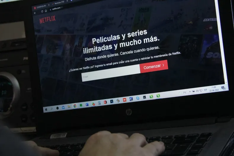 tribunal confirma que padre debera pagar netflix internet y actividades deportivas como parte de la pension de su hijo.webp