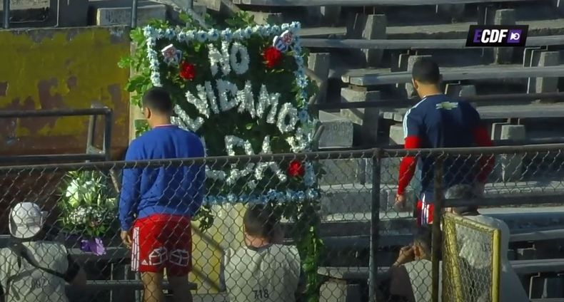 DmmU75WVAAAih2h 1.jpg