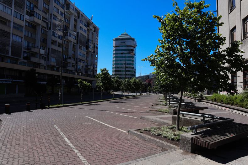 A_UNO_1239326.jpg