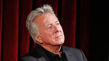 Dustin Hoffman sigue sumando denuncias de acoso sexual: Actriz acusa que la manoseaba cada noche en pleno rodaje