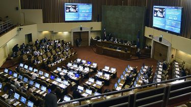 Primera derrota legislativa del gobierno: Cámara de Diputados rechaza Admisión Justa