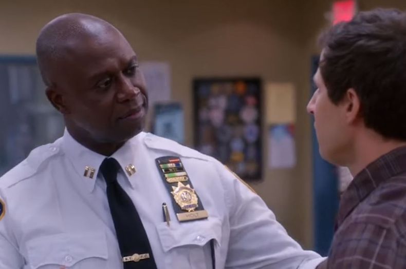 Captura brooklyn 99 2.jpg