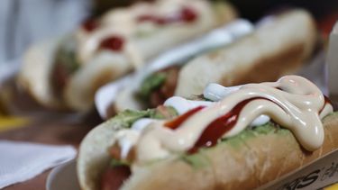 Día del Completo: Las mejores ofertas para disfrutar este miércoles 24 de mayo