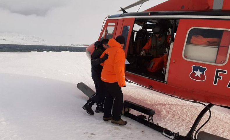 th fach traslado cientifico argentino antartica e1570662306668.jpg