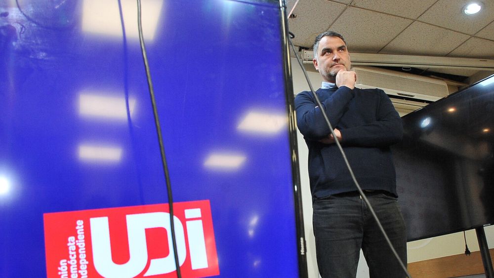 Javier Macaya sigue recibiendo críticas por defender a su padre: Ministra Orellana alza la voz