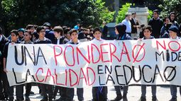 Evalúan con un 3,7 la calidad de la educación en Chile