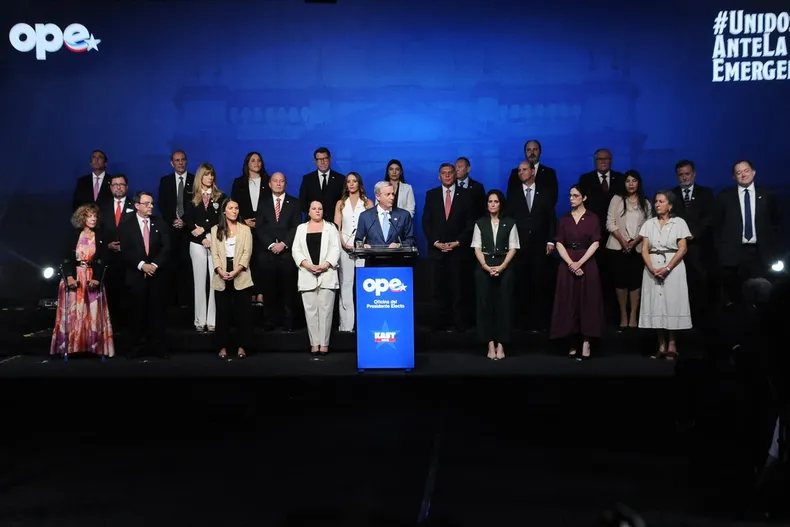 29001 a uno 1714092.webp