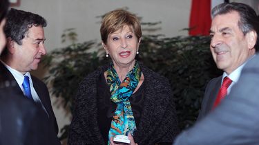 Marta Larraechea dispara contra el Papa Francisco por continuidad de Juan Barros: Es humilde de la boca para afuera