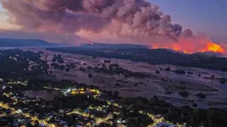 Emergencia en Biobío y La Araucanía por incendios forestales: Clases suspendidas y peligro de reactivación