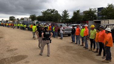 Fuertes críticas al gobierno de Puerto Rico por entregar datos de migrantes a EE.UU.