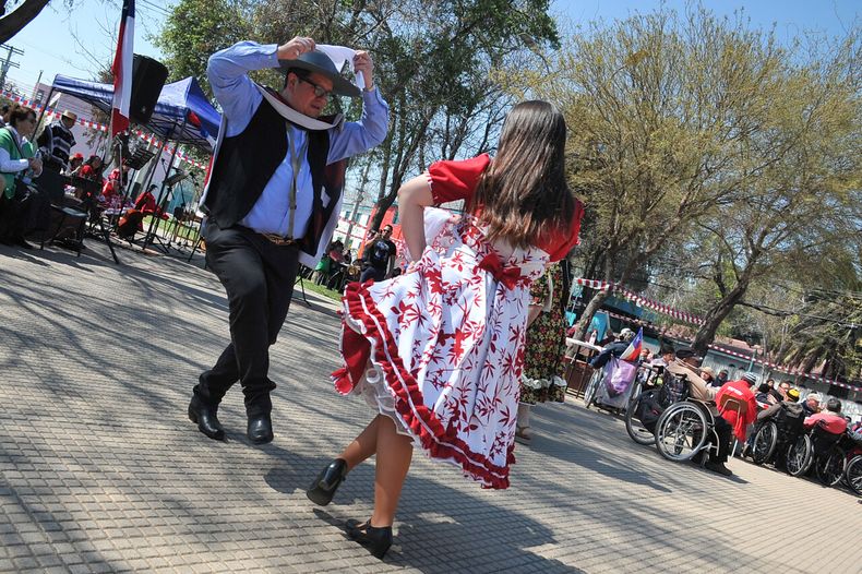 21823 a uno 1604371.jpg