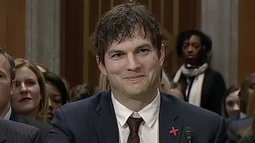 El conmovedor mensaje de Ashton Kutcher en contra de la explotación sexual de menores