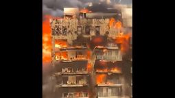 En medio de la conmoción generalizada, víctimas de incendio en Valencia se incrementan
