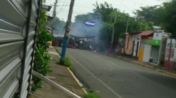 Ataque de fuerzas antimotines y paramilitares deja al menos tres muertos y 30 heridos en Nicaragua