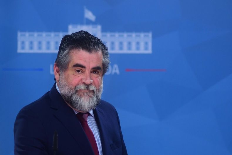 rodrigo ubilla tierras.jpg