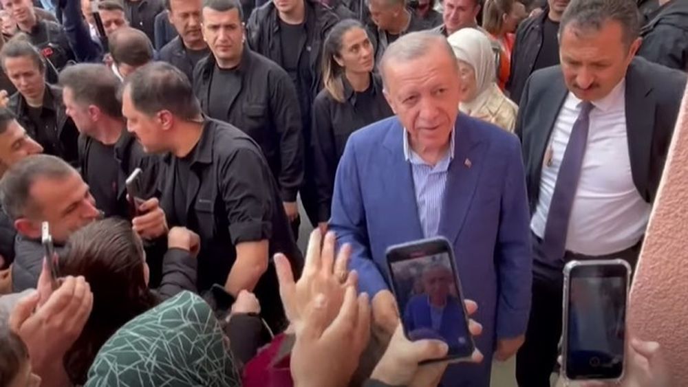 Fuentes oficiales: Erdogan se impone en las presidenciales en Turquía