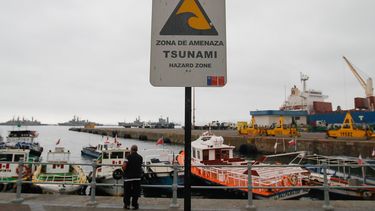 academicos piden simulacros: penquistas y portenos mas preparados para tsunamis que para otras amenazas
