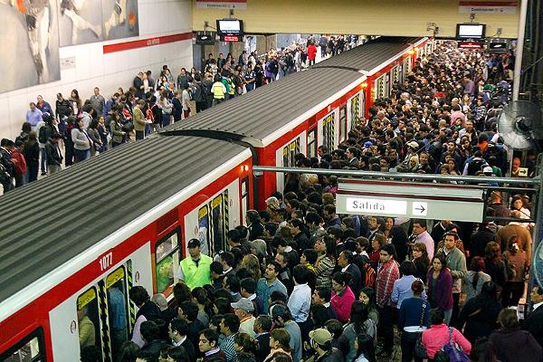 METRO LLENO 2.jpg