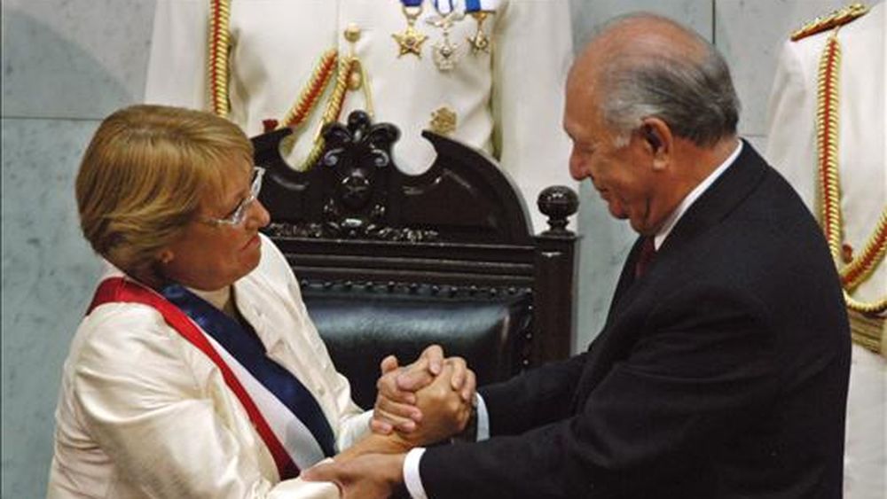 El dedo de Lagos y la vida de Bachelet